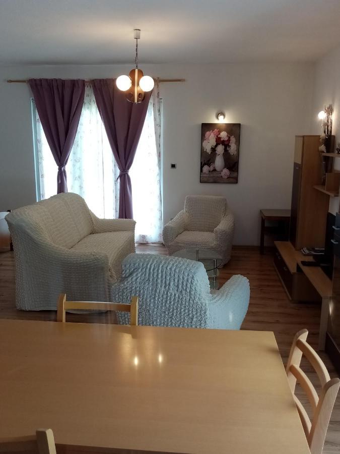 Apartment Kraljevic Blato na Cetini ภายนอก รูปภาพ