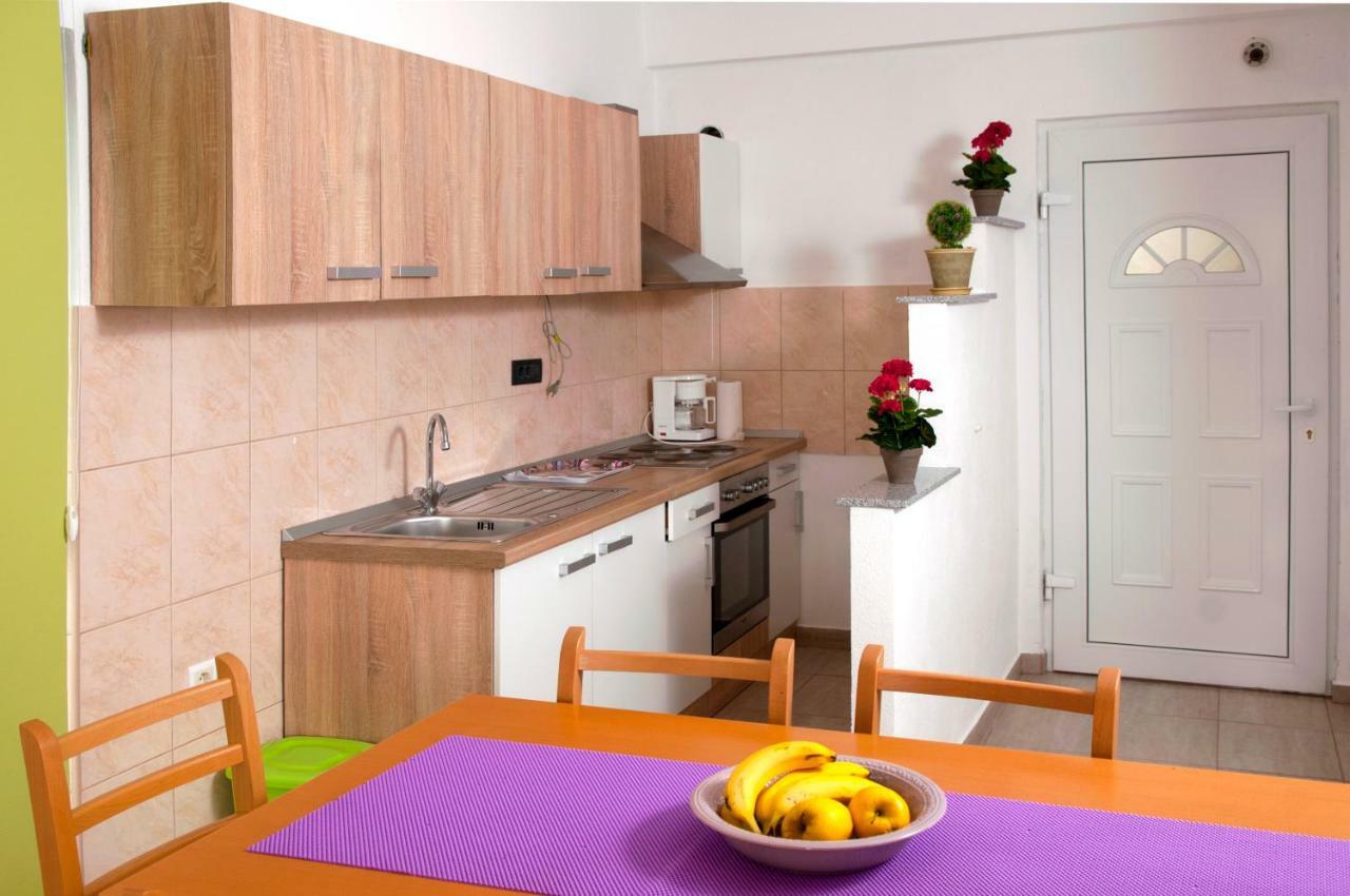 Apartment Kraljevic Blato na Cetini ภายนอก รูปภาพ